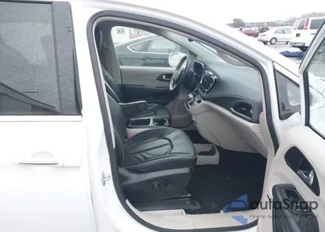 2020 Chrysler Pacifica Limited z USA, uszkodzony, nr VIN 02C4RC1N7XLR19948